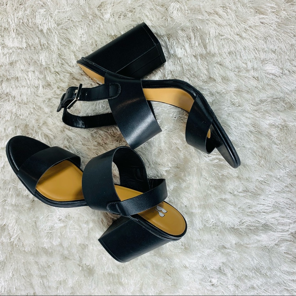 NWOT Nordstrom BP Black Two Strap Sandal Block Heel 9.5